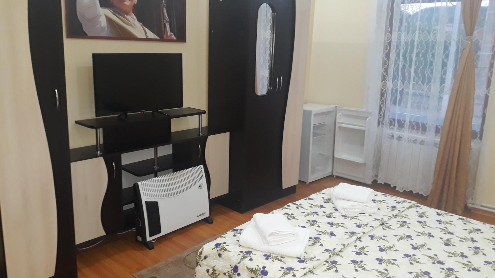 Casa Ovi Si Simo 호텔 Haţeg 객실 사진