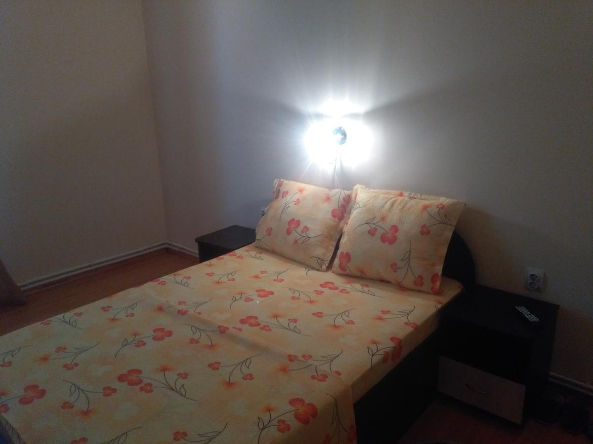 Casa Ovi Si Simo 호텔 Haţeg 외부 사진