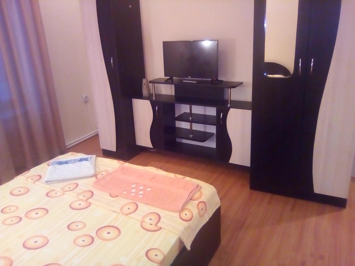 Casa Ovi Si Simo 호텔 Haţeg 외부 사진
