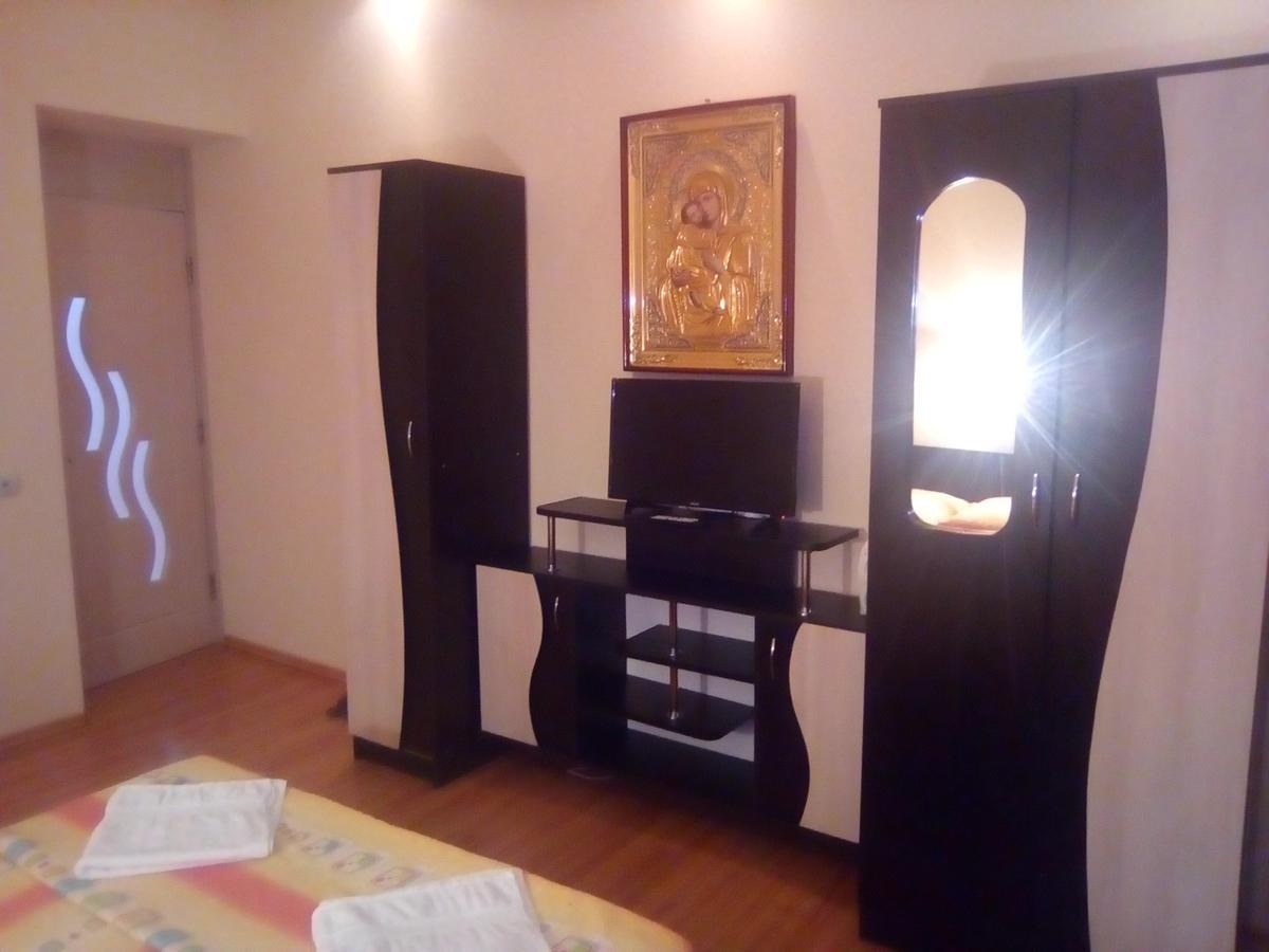 Casa Ovi Si Simo 호텔 Haţeg 외부 사진
