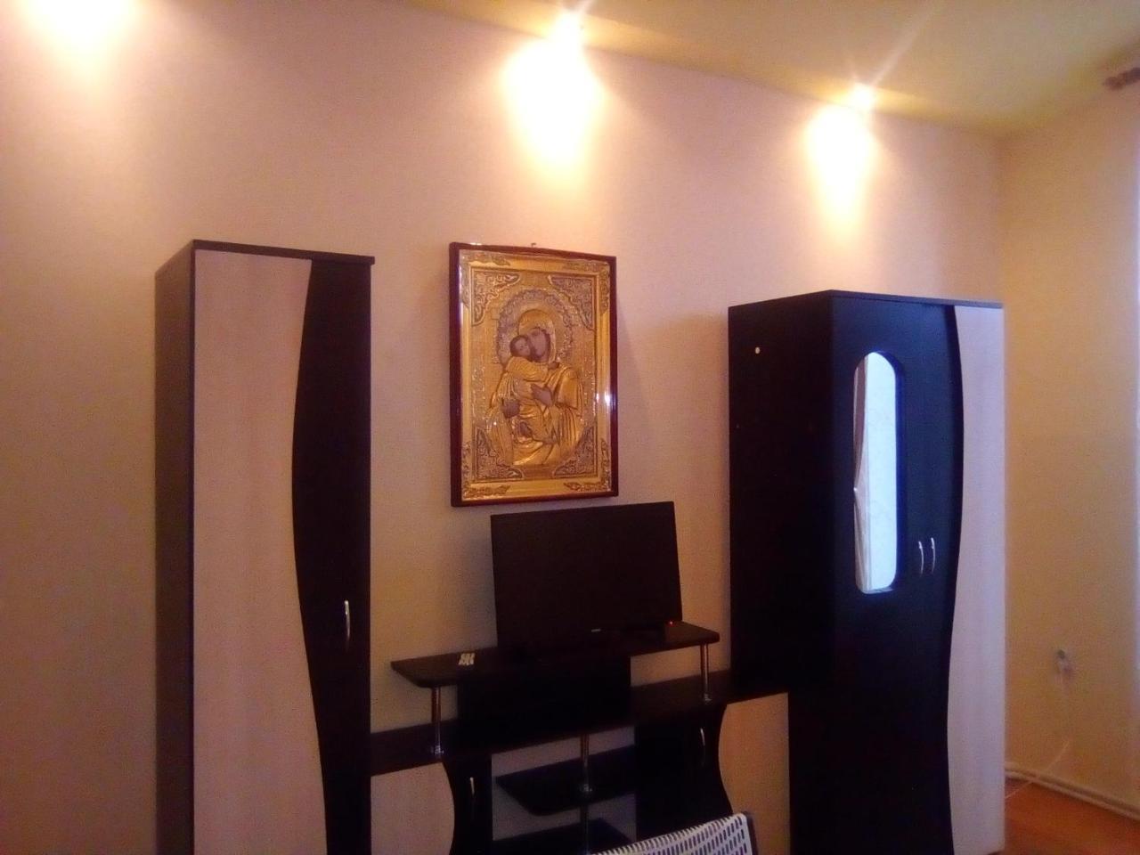 Casa Ovi Si Simo 호텔 Haţeg 외부 사진